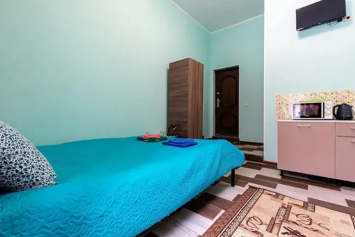 Санкт-Петербург: St.Petersburg Hotel Bronnitskaya 15