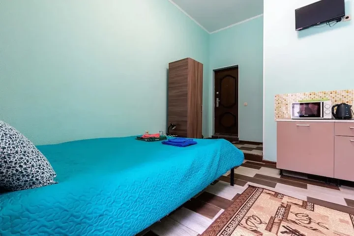 Санкт-Петербург: St.Petersburg Hotel Bronnitskaya 15