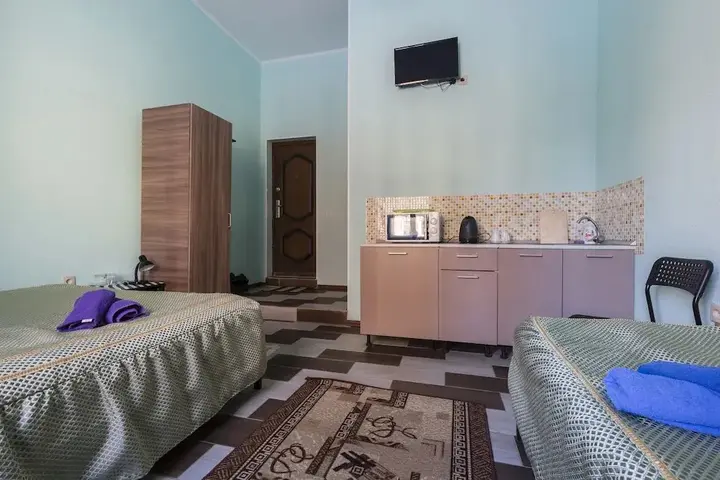 Санкт-Петербург: St.Petersburg Hotel Bronnitskaya 15