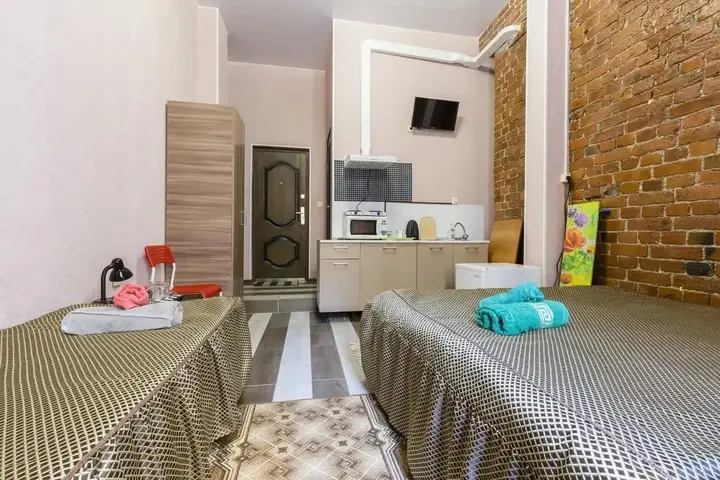 Санкт-Петербург: St.Petersburg Hotel Bronnitskaya 15