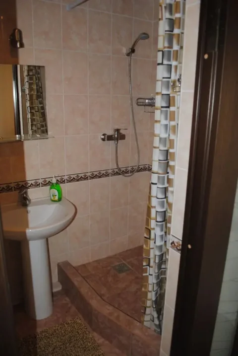 Пересыпь: Guest house Mercury