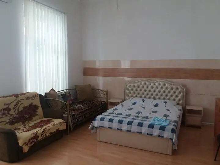 Симферополь: Апарт-отель на Хмельницкого