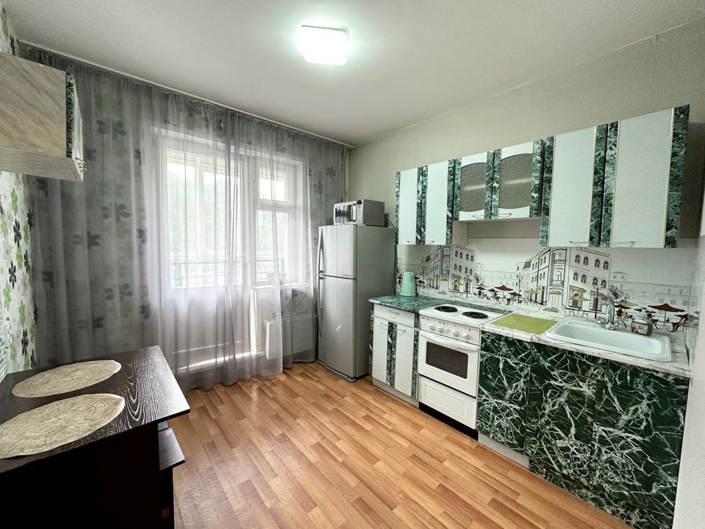Красноярск: Апартаменты На Калинина 15-498