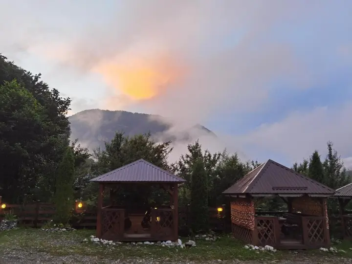 Хамышки: Гранд Хаус