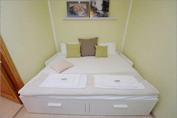 Петропавловск-Камчатский: Na Maksutova Apartment