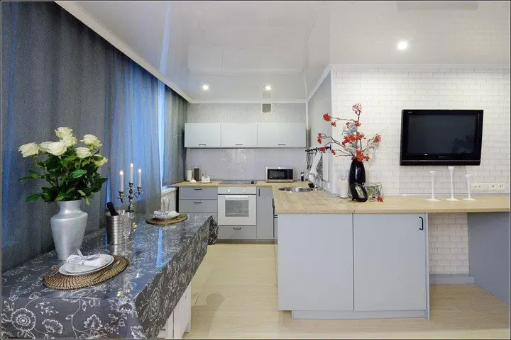 Петропавловск-Камчатский: Na Maksutova Apartment