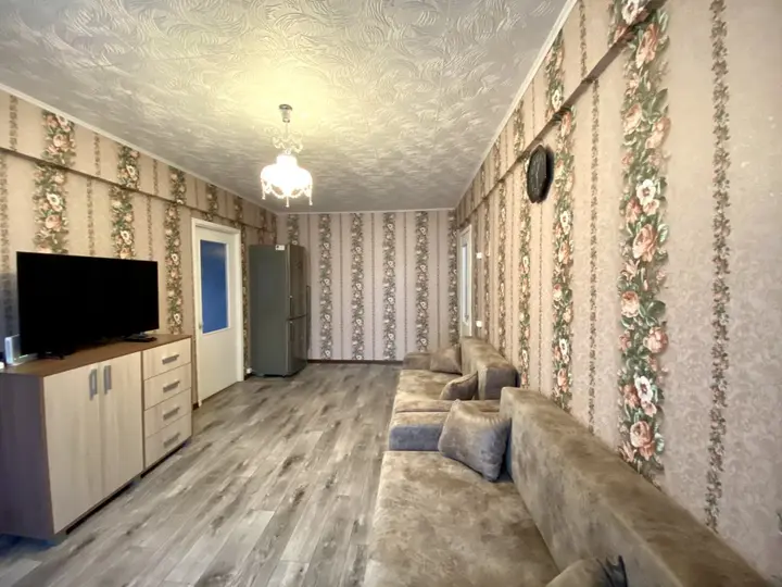 Воркута: Квартира Квартиркинъ на Пищевиков 21