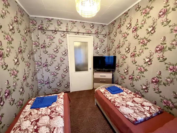 Воркута: Квартира Квартиркинъ на Пищевиков 21