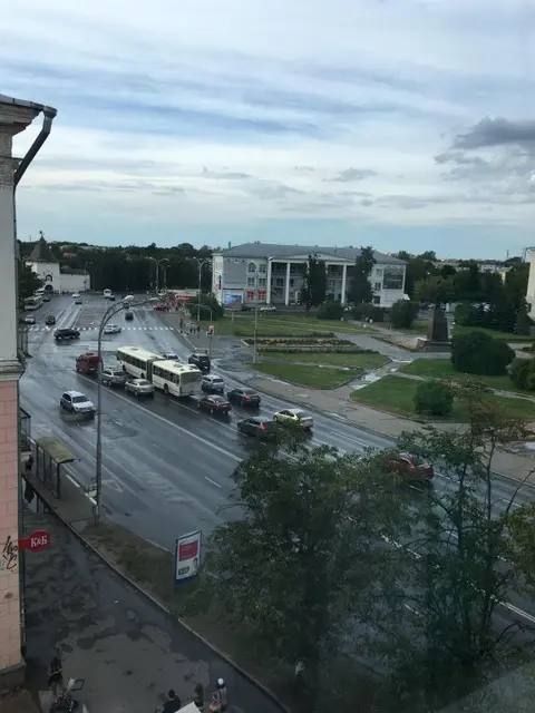 Псков: Апартаменты на площади Ленина