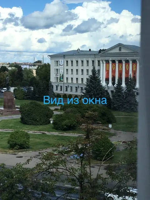 Псков: Апартаменты на площади Ленина