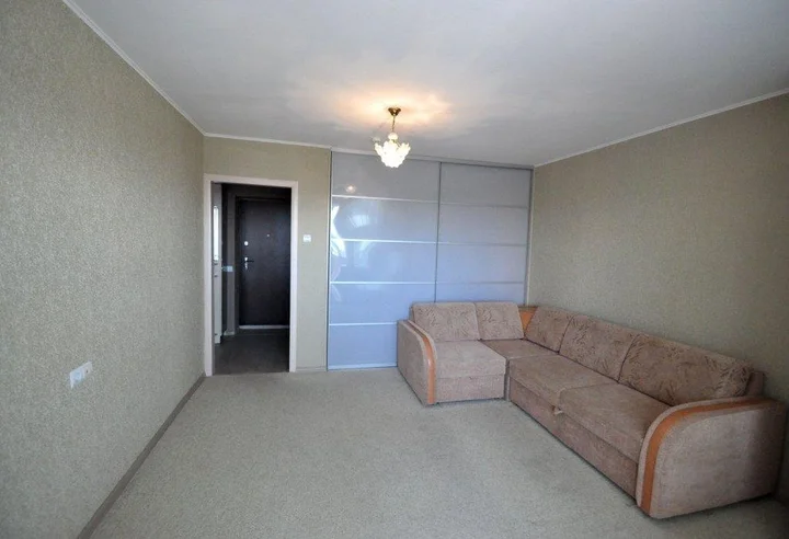 Барнаул: Na Privokzalnoy Apartment 7