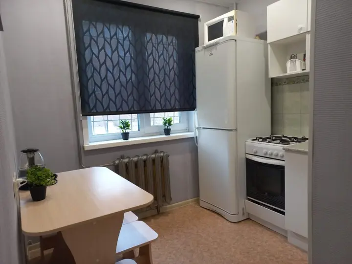 Красноярск: Апартаменты на Семафорной 239