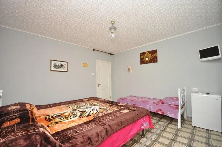 Николаевка: Nairi Guest House
