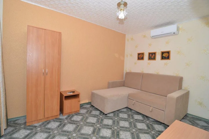Николаевка: Nairi Guest House