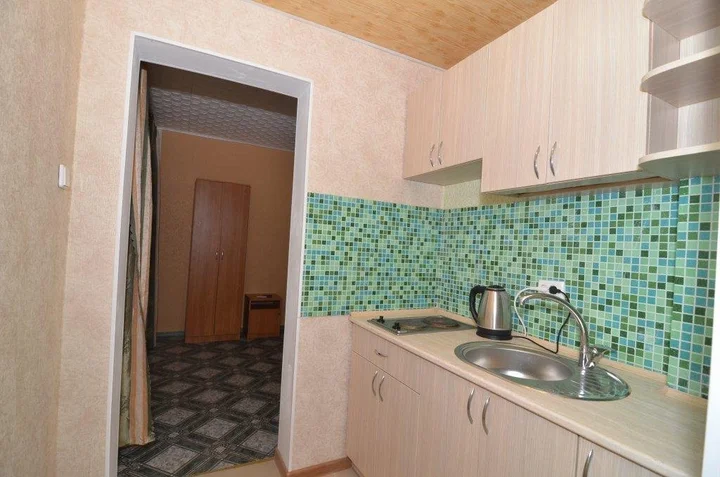Николаевка: Nairi Guest House