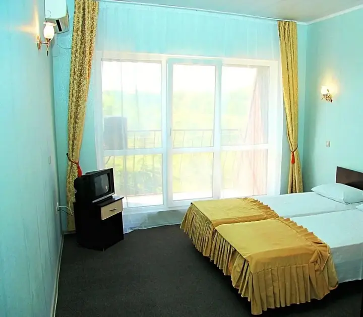 Вардане: Hotel Nouvelle