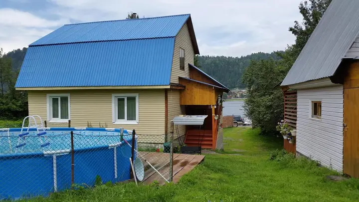 Телецкое озеро: Cottage Antariia