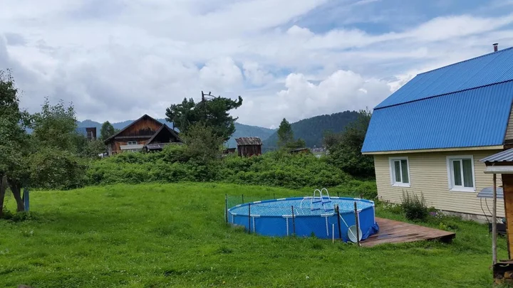 Телецкое озеро: Cottage Antariia