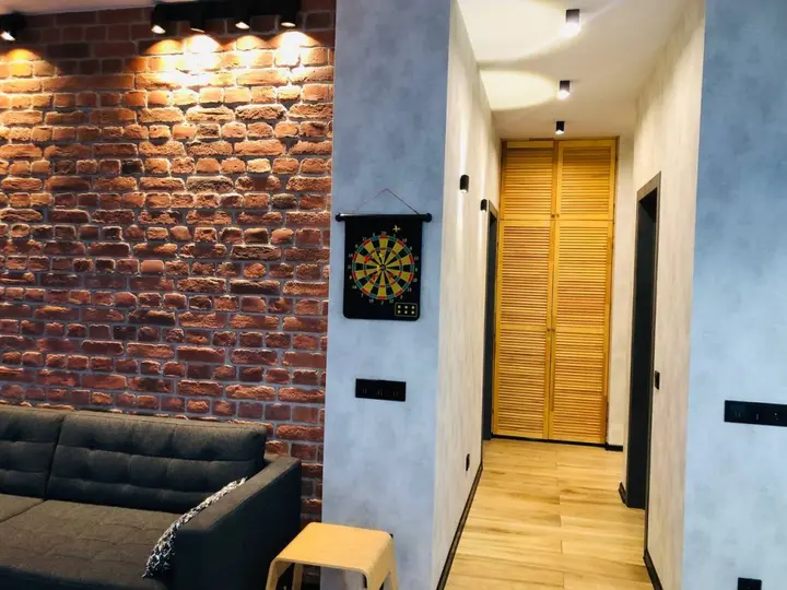 Сярьги: Апартаменты Охта Парк Ohta Loft Apartments с террасой