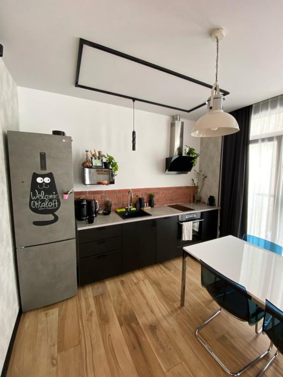 Сярьги: Апартаменты Охта Парк Ohta Loft Apartments с террасой
