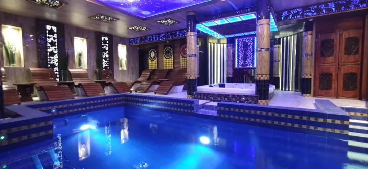 Сярьги: Бутик-отель Охта Спа Resort