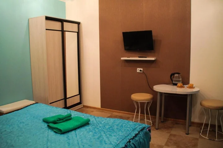 Горно-Алтайск: Mini-Hotel Kommunisticheskiy