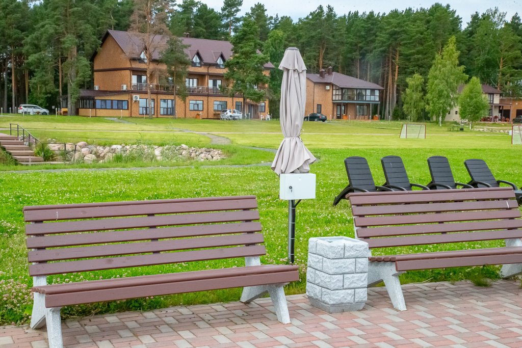 Печки: База Отдыха Озерная
