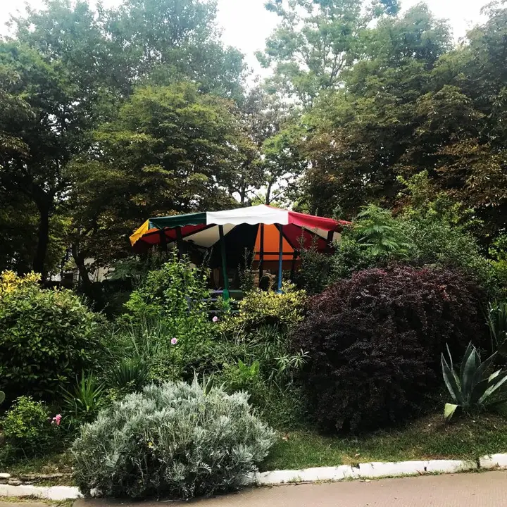 carousel image 1