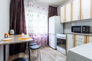 Красноярск: Na Predmostnaya Ploschad Apartments