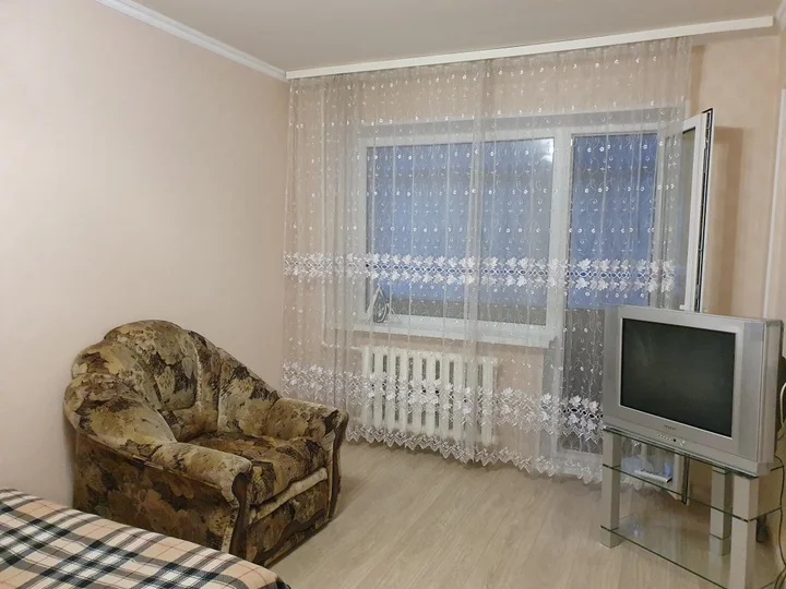 Нижневартовск: Апартаменты Ромашка 1