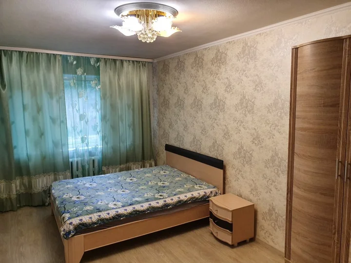 Нижневартовск: Апартаменты Ромашка 1