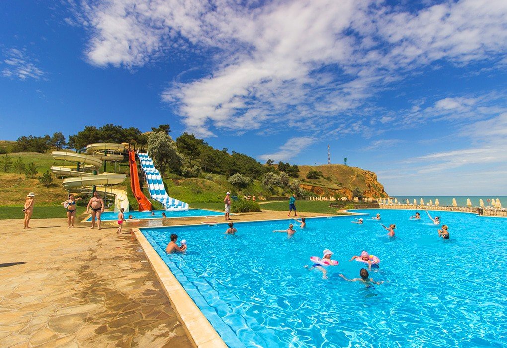 Песчаное: Chernomorets (Peschanoe)