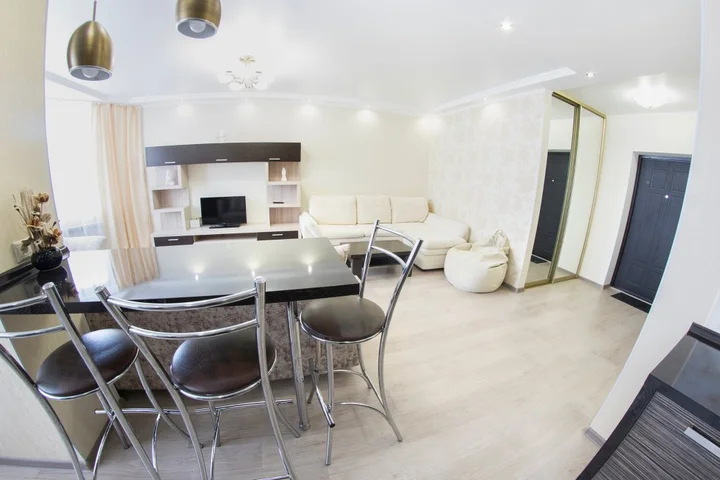 Саратов: Апартаменты Saratov Lights на Мичурина55