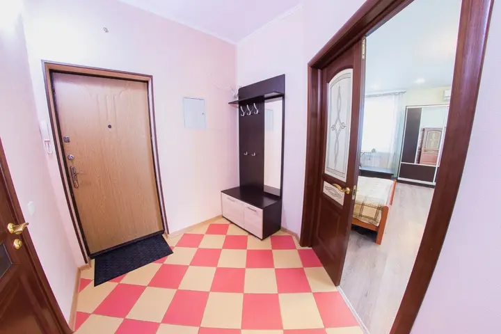 Саратов: Апартаменты Saratov Lights на Мичурина 47