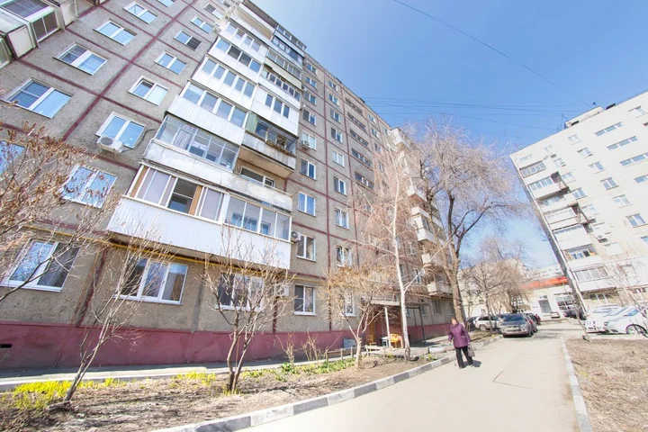 Саратов: Апартаменты Saratov Lights на Разина 62/76