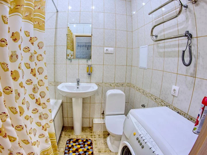 Барнаул: Apartment Pilot On Komsomolskiy