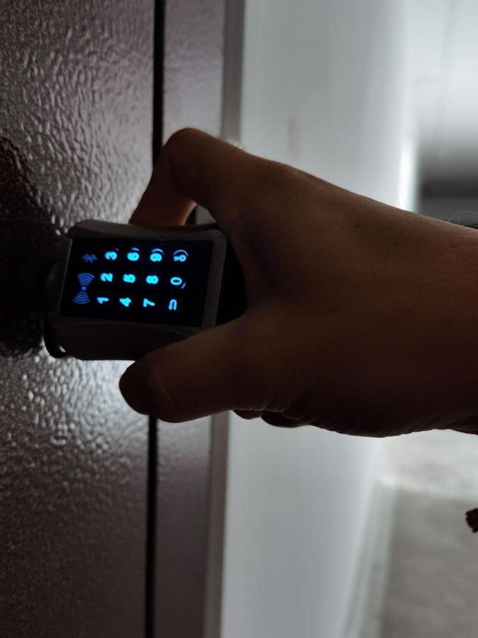 Барнаул: Апартаменты Atrooms Popova