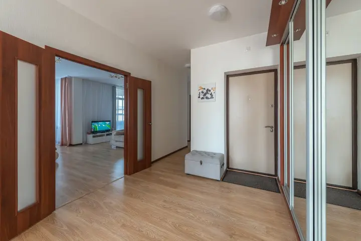 Екатеринбург: Son I Dush Na Strelochnikov 2 Apartments