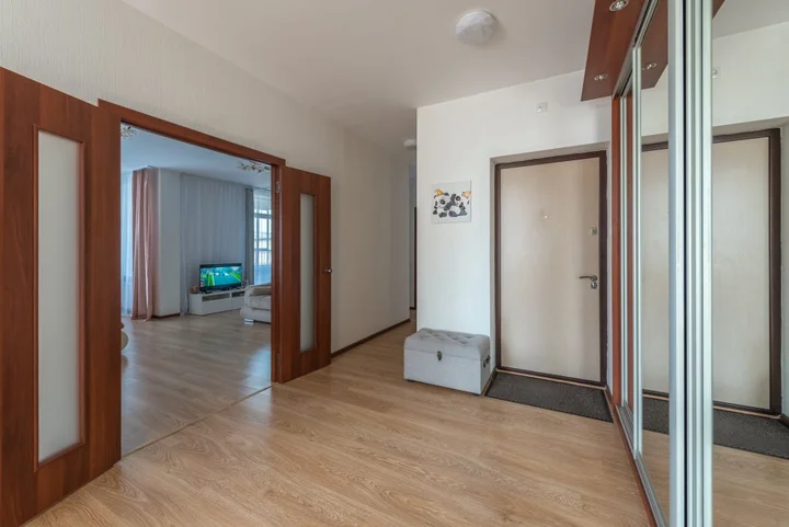 Екатеринбург: Son I Dush Na Strelochnikov 2 Apartments	