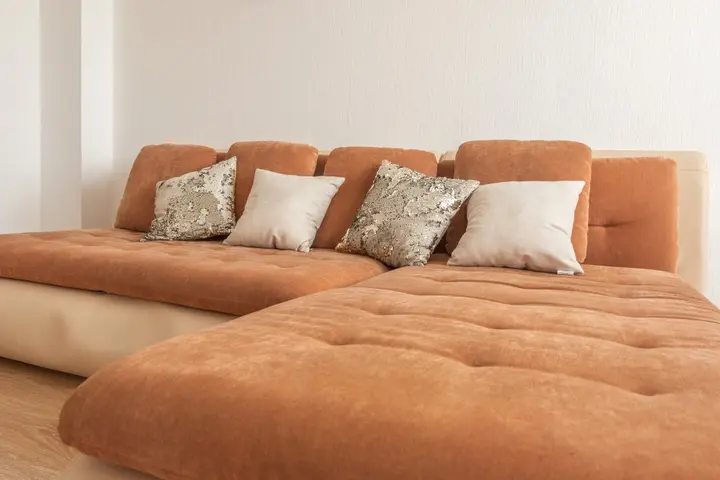 Екатеринбург: Son I Dush Na Strelochnikov 2 Apartments	