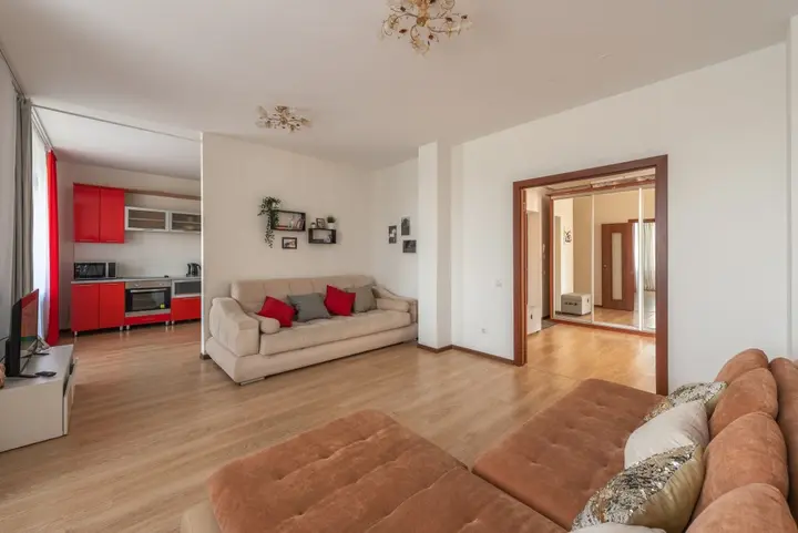 Екатеринбург: Son I Dush Na Strelochnikov 2 Apartments