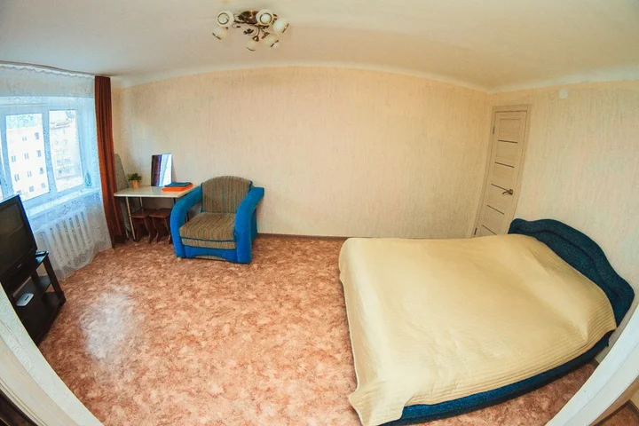 Барнаул: Na Sovetskoy 6 Apartments