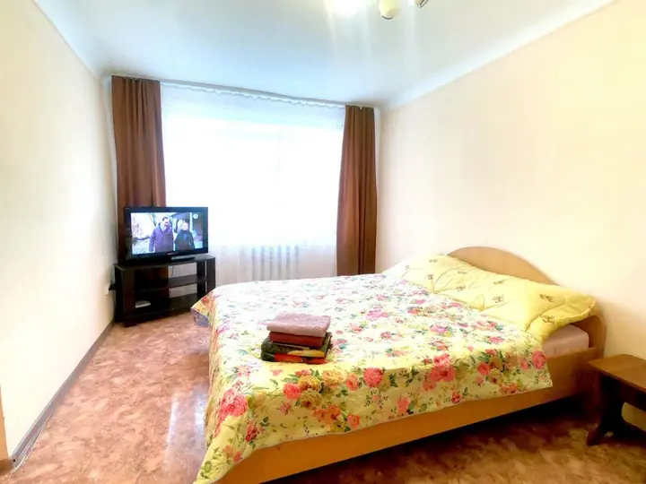 Барнаул: Na Sovetskoy 6 Apartments