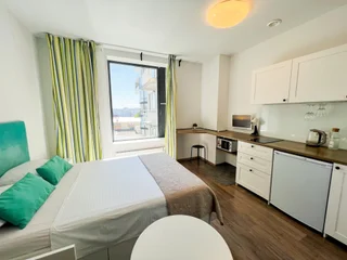 Екатеринбург: Апартаменты The RadiusCentral House