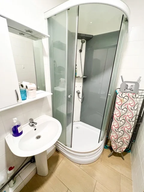 Екатеринбург: Апартаменты The RadiusCentral House