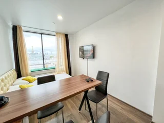 Екатеринбург: Апартаменты The RadiusCentral House