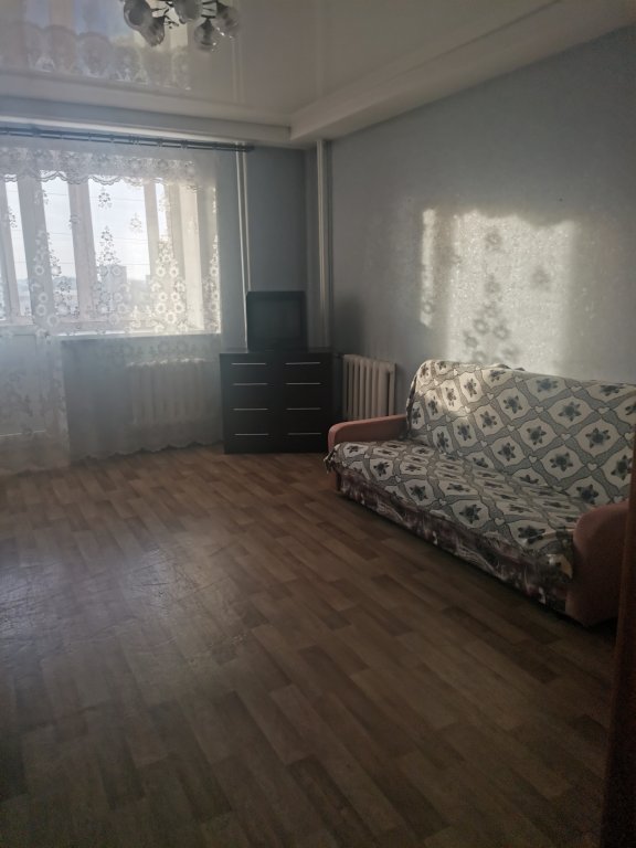 Томск: Апартаменты на Набережной Озера 26