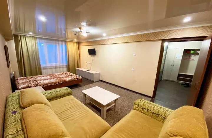 Бийск: Dobrye Sutki Apartment on Merlina 20