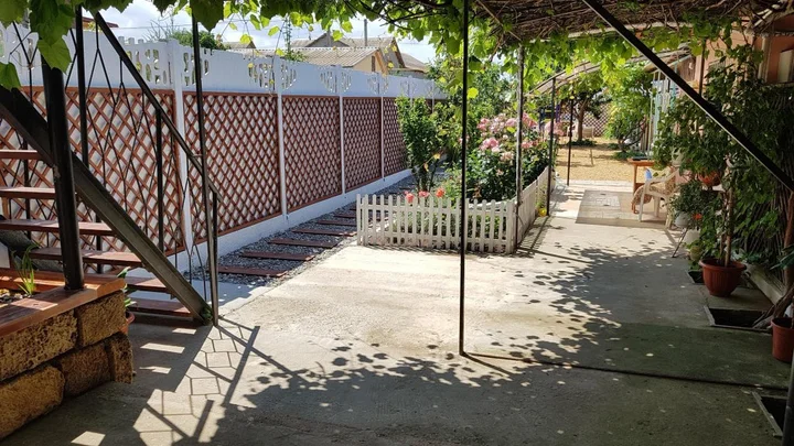 Николаевка: Tri Flaga Guest House