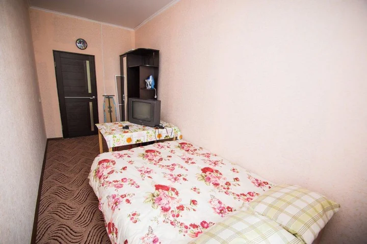 Новочеркасск: Apartamentyi Krasnyij Spusk 2
